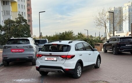 KIA Rio IV, 2018 год, 895 000 рублей, 6 фотография