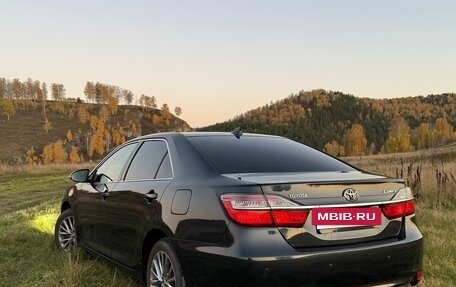 Toyota Camry, 2016 год, 2 350 000 рублей, 7 фотография