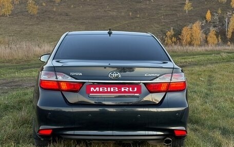 Toyota Camry, 2016 год, 2 350 000 рублей, 8 фотография