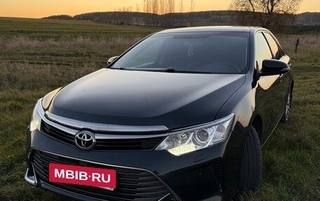 Toyota Camry, 2016 год, 2 350 000 рублей, 4 фотография