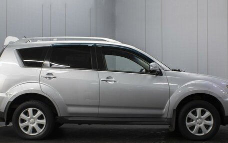 Mitsubishi Outlander III рестайлинг 3, 2010 год, 1 100 000 рублей, 5 фотография