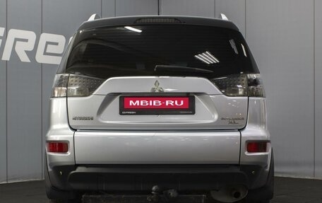Mitsubishi Outlander III рестайлинг 3, 2010 год, 1 100 000 рублей, 4 фотография