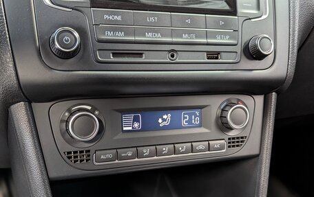 Volkswagen Polo VI (EU Market), 2017 год, 1 160 000 рублей, 19 фотография