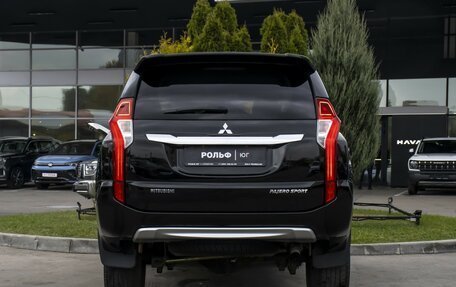 Mitsubishi Pajero Sport III рестайлинг, 2018 год, 1 995 000 рублей, 6 фотография