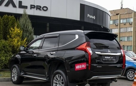 Mitsubishi Pajero Sport III рестайлинг, 2018 год, 1 995 000 рублей, 7 фотография