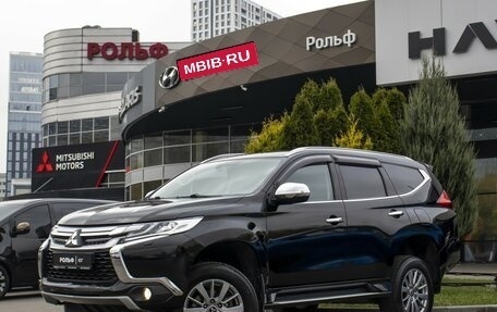 Mitsubishi Pajero Sport III рестайлинг, 2018 год, 1 995 000 рублей, 1 фотография