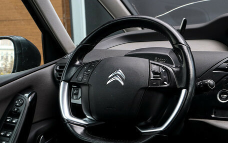 Citroen C4 Picasso II рестайлинг, 2016 год, 1 300 000 рублей, 13 фотография