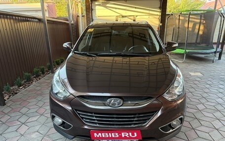 Hyundai ix35 I рестайлинг, 2010 год, 1 450 000 рублей, 1 фотография