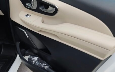 Mercedes-Benz V-Класс, 2015 год, 6 150 000 рублей, 7 фотография