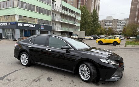Toyota Camry, 2020 год, 3 000 000 рублей, 5 фотография