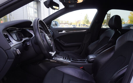 Audi A4, 2015 год, 1 881 000 рублей, 9 фотография