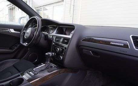 Audi A4, 2015 год, 1 881 000 рублей, 19 фотография