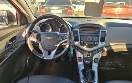Chevrolet Cruze II, 2012 год, 599 000 рублей, 9 фотография