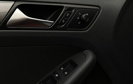 Volkswagen Jetta VI, 2016 год, 1 299 000 рублей, 16 фотография