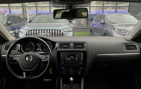 Volkswagen Jetta VI, 2016 год, 1 299 000 рублей, 10 фотография