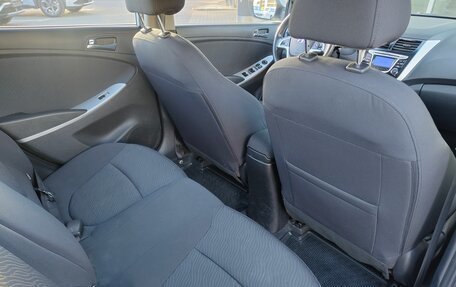 Hyundai Solaris II рестайлинг, 2011 год, 689 000 рублей, 8 фотография