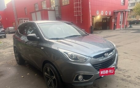 Hyundai ix35 I рестайлинг, 2013 год, 965 000 рублей, 3 фотография