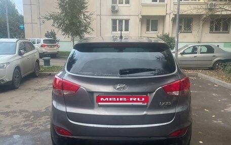 Hyundai ix35 I рестайлинг, 2013 год, 965 000 рублей, 8 фотография