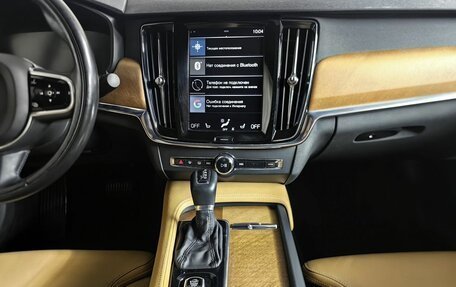 Volvo S90 II рестайлинг, 2017 год, 2 475 000 рублей, 11 фотография