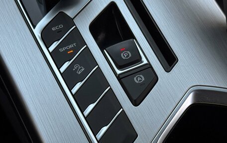 Geely Coolray I, 2020 год, 1 749 000 рублей, 24 фотография