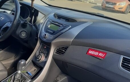 Hyundai Elantra V, 2012 год, 880 000 рублей, 5 фотография