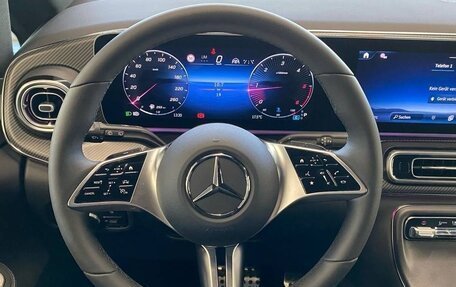 Mercedes-Benz V-Класс, 2025 год, 12 970 000 рублей, 6 фотография