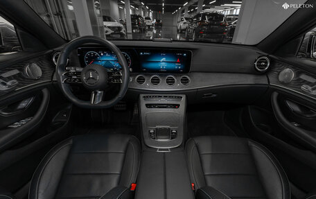 Mercedes-Benz E-Класс, 2022 год, 6 550 000 рублей, 8 фотография