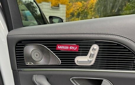 Mercedes-Benz GLS, 2024 год, 18 000 000 рублей, 18 фотография
