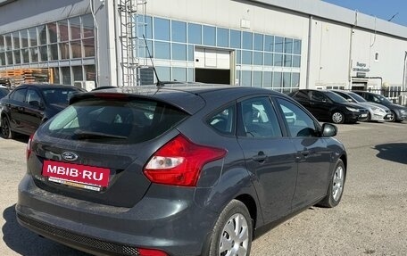 Ford Focus III, 2011 год, 870 000 рублей, 2 фотография