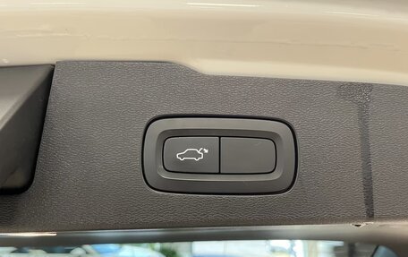 Volvo V60 II, 2020 год, 3 001 510 рублей, 8 фотография