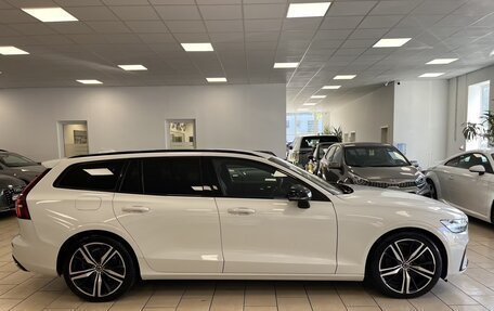Volvo V60 II, 2020 год, 3 001 510 рублей, 4 фотография