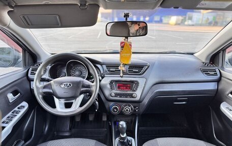 KIA Rio III рестайлинг, 2013 год, 485 000 рублей, 14 фотография