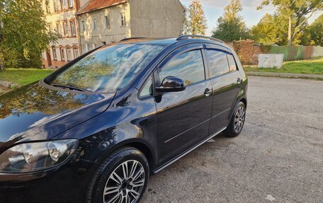 Volkswagen Golf Plus II, 2011 год, 880 000 рублей, 5 фотография