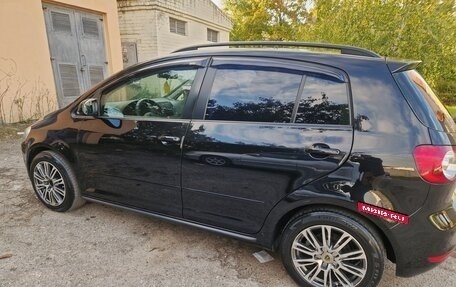 Volkswagen Golf Plus II, 2011 год, 880 000 рублей, 2 фотография