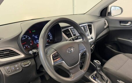 Hyundai Solaris II рестайлинг, 2019 год, 1 360 000 рублей, 12 фотография