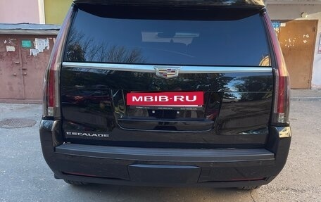 Cadillac Escalade IV, 2016 год, 4 500 000 рублей, 6 фотография