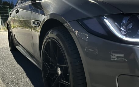 Jaguar XE I рестайлинг, 2018 год, 2 700 000 рублей, 2 фотография