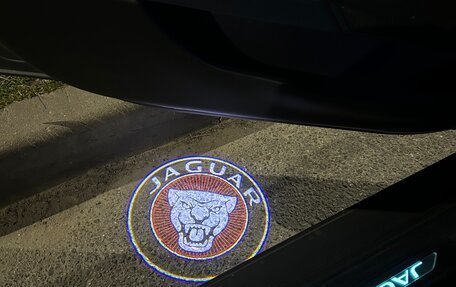 Jaguar XE I рестайлинг, 2018 год, 2 700 000 рублей, 19 фотография