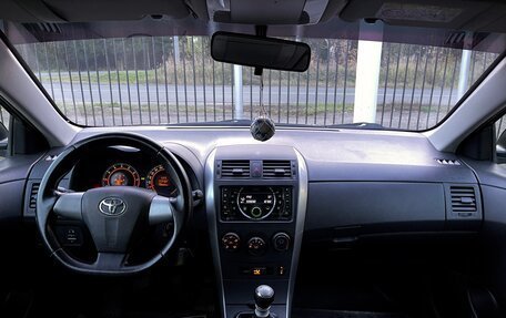 Toyota Corolla, 2012 год, 969 000 рублей, 10 фотография
