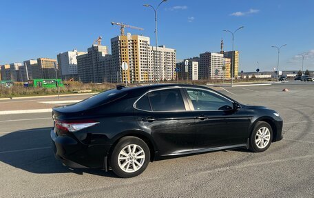 Toyota Camry, 2019 год, 2 495 000 рублей, 4 фотография