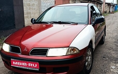 Mitsubishi Carisma I, 2000 год, 200 000 рублей, 1 фотография