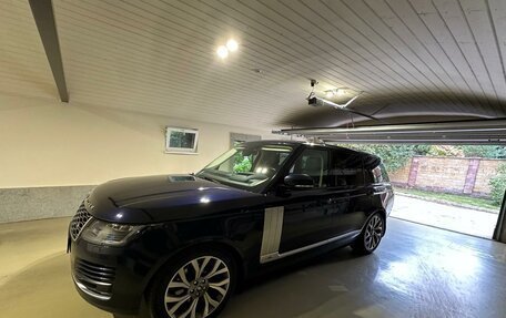 Land Rover Range Rover IV рестайлинг, 2019 год, 5 490 000 рублей, 2 фотография