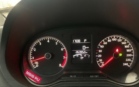 Volkswagen Polo VI (EU Market), 2015 год, 550 000 рублей, 14 фотография