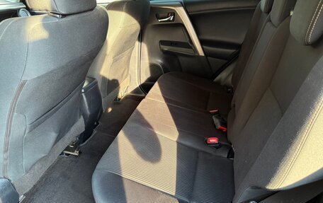 Toyota RAV4, 2013 год, 2 200 000 рублей, 10 фотография