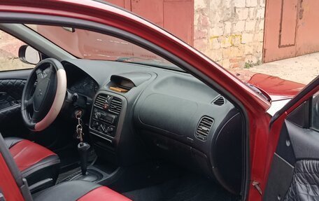 Mitsubishi Carisma I, 2000 год, 200 000 рублей, 15 фотография