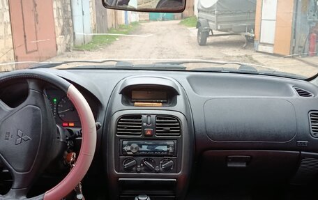 Mitsubishi Carisma I, 2000 год, 200 000 рублей, 13 фотография