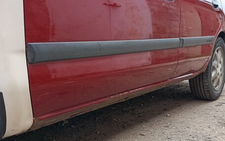 Mitsubishi Carisma I, 2000 год, 200 000 рублей, 18 фотография