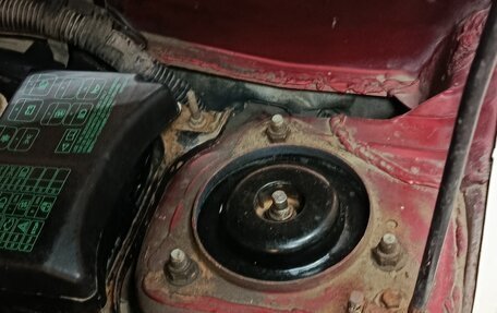 Mitsubishi Carisma I, 2000 год, 200 000 рублей, 31 фотография