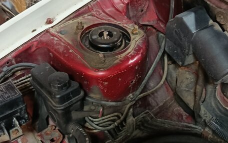 Mitsubishi Carisma I, 2000 год, 200 000 рублей, 30 фотография