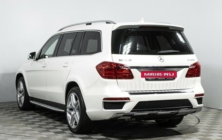 Mercedes-Benz GL-Класс, 2015 год, 4 499 000 рублей, 7 фотография
